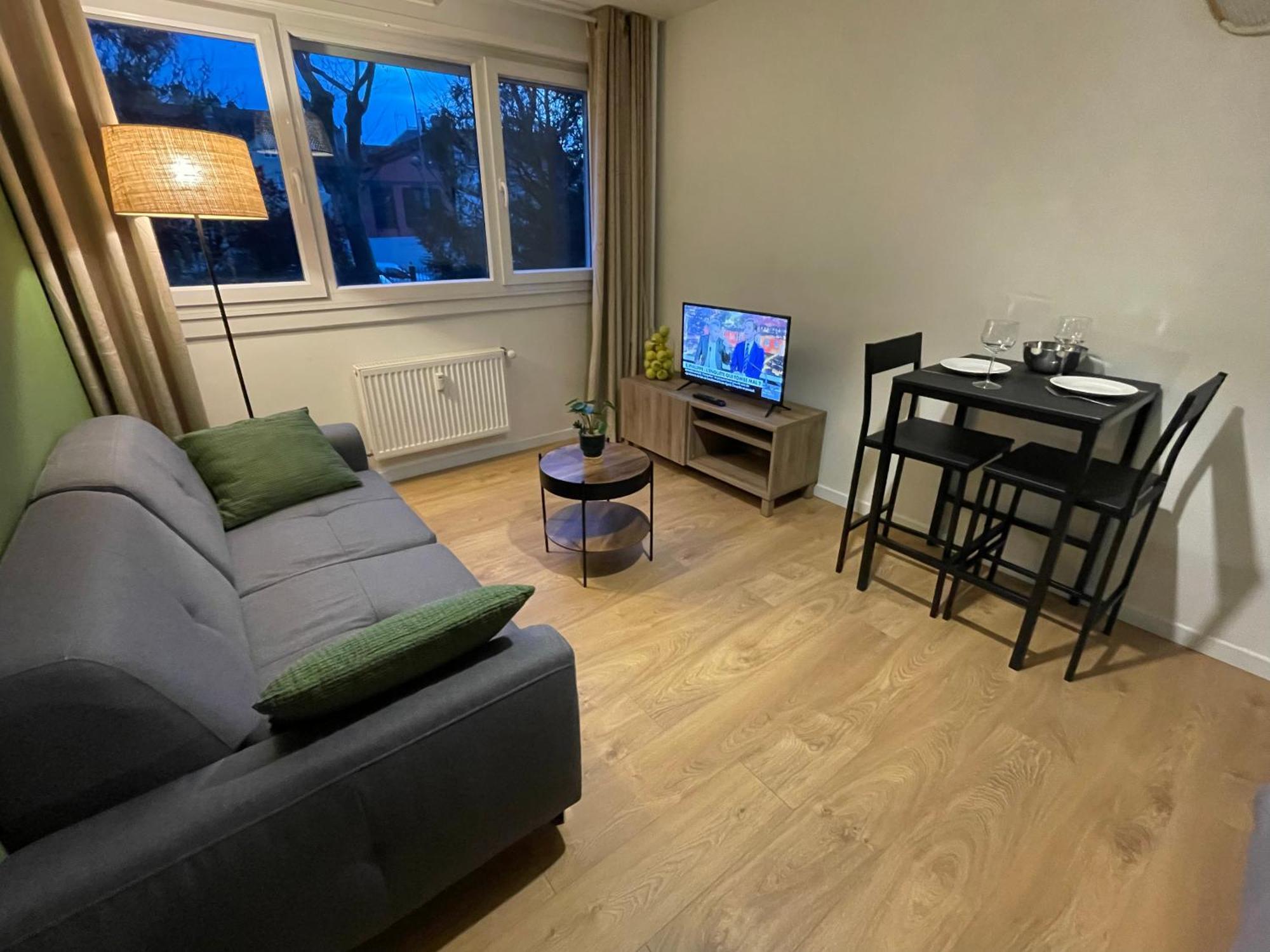 Le Wimbledon Apartment ชาลง-ซูร์-ซอน ภายนอก รูปภาพ
