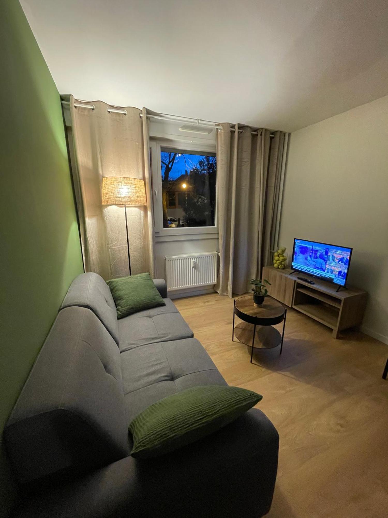 Le Wimbledon Apartment ชาลง-ซูร์-ซอน ภายนอก รูปภาพ